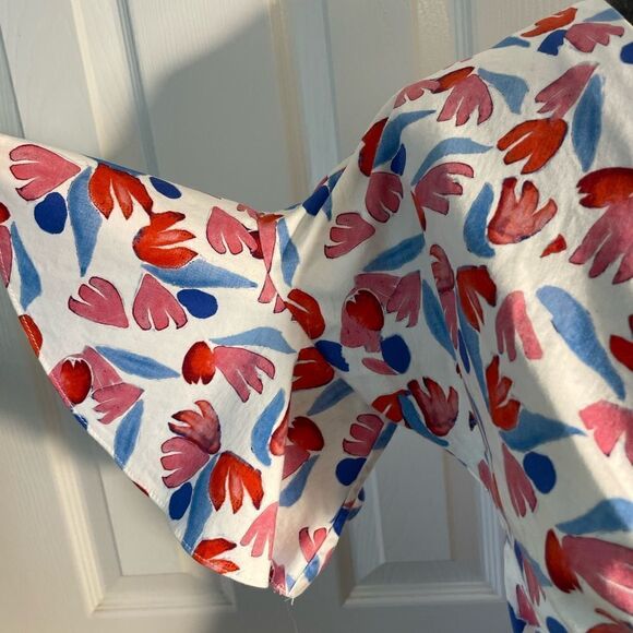 AMUR Cropped Top Front Twist Blouse Size Small - Picture 5 of 9